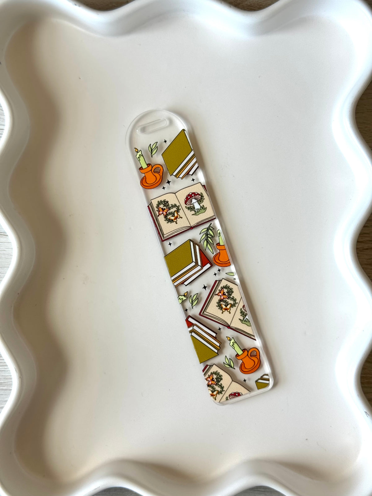 Fall Reads Bookmark