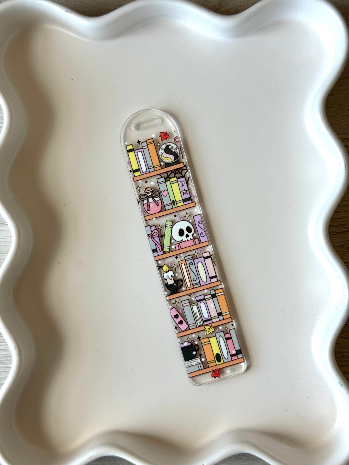 Spooky Bookshelf Bookmark